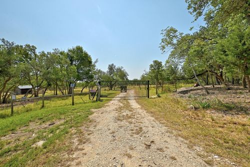 400 Redbird Rd, Georgetown, TX, 78626-2506 | Card Image