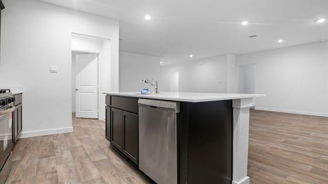 *Images and 3D tour are for illustration only and options may vary from home as built. | Image 14