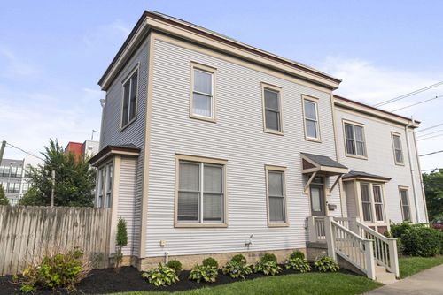 950 N 6th St, Columbus, OH, 43201-3634 | Card Image