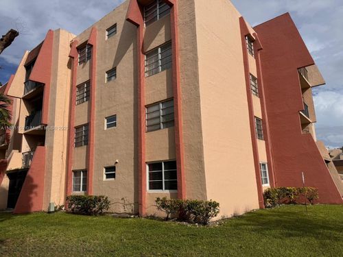 111-13701 Kendale Lakes Cir, Miami, FL, 33183 | Card Image