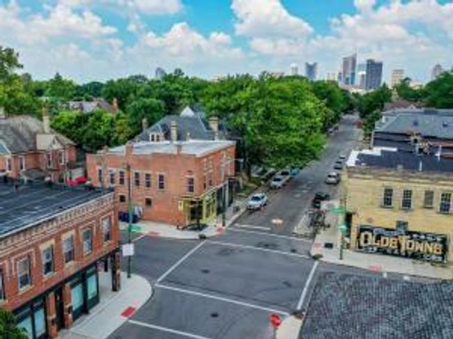 Neighborhood | Image 44