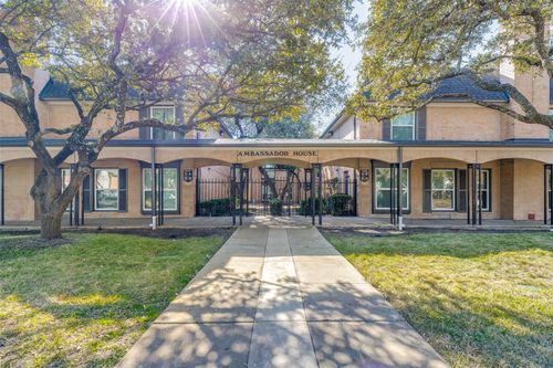 apt-219-7814 Meadow Park Dr, Dallas, TX, 75230-4934 | Card Image
