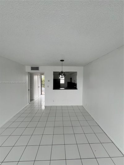 411 - 220 Sw 9th Ave, Condo with 1 bedrooms, 1 bathrooms and null parking in Hallandale Beach FL | Image 3