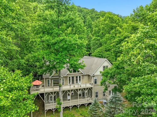 522 Silver Hawk Ln, Weaverville, NC, 28787-8103 | Card Image