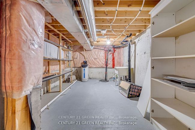 607 Willmott Cres, House attached with 4 bedrooms, 4 bathrooms and 2 parking in Milton ON | Image 36