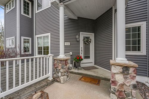 1420 Forest Park Dr, Traverse City, MI, 49684-6635 | Card Image