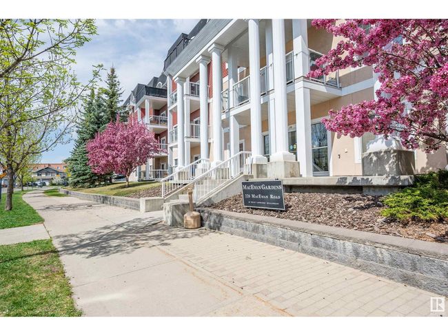 226 Macewan Rd Sw, Condo with 2 bedrooms, 2 bathrooms and 1 parking in Edmonton AB | Image 4