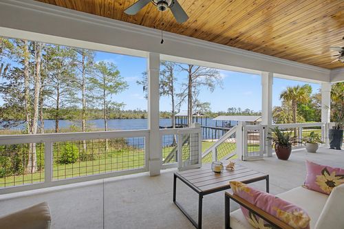 139 Rio Vista Dr, Sopchoppy, FL, 32358-1789 | Card Image