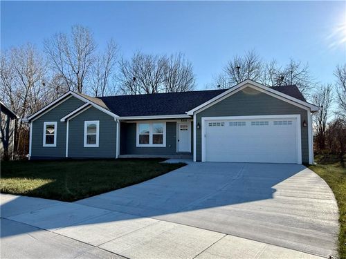 544 W 18th St, Ottawa, KS, 66067-3874 | Card Image