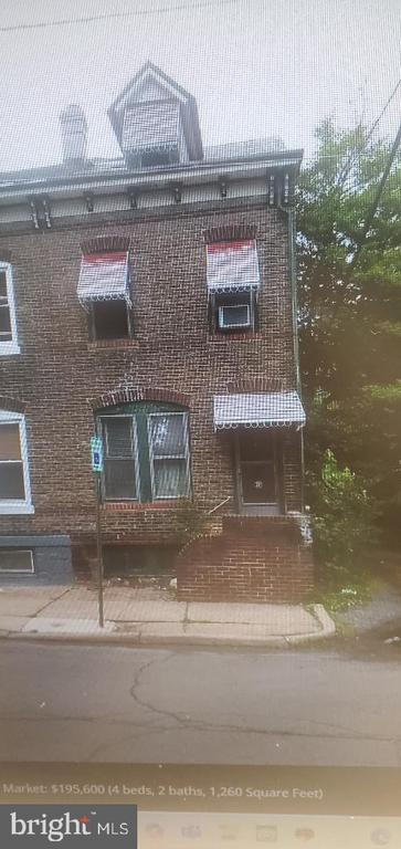 Garfield Ave, Trenton, NJ 08629