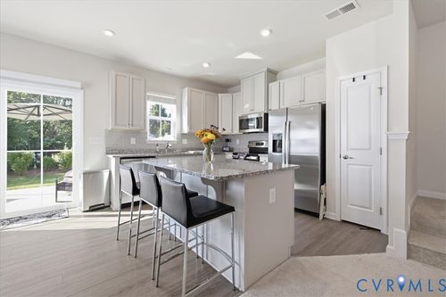 969 Taylor Green Dr, Sandston, VA, 23150-4229 | Card Image