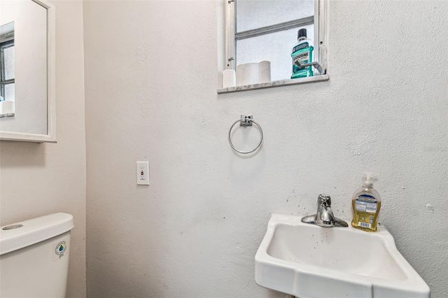 7535 Christina Ln, House other with 4 bedrooms, 2 bathrooms and null parking in PORT RICHEY FL | Image 32