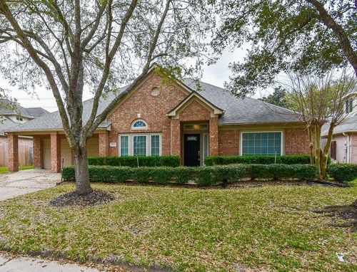 2615 Pinebend Dr, Pearland, TX, 77584-9103 | Card Image