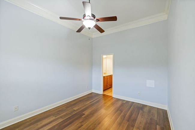 Primary Bedroom Main Floor | Image 17
