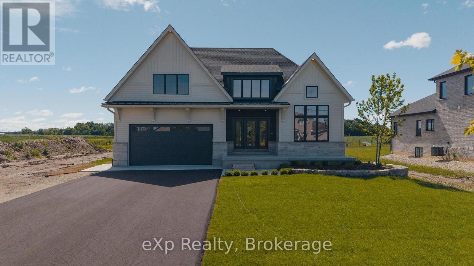 Residential in North Perth (Listowel) 4
