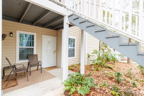 e-39-2092 S Sherwood Dr, Valdosta, GA, 31602-2249 | Card Image