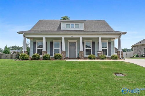 105 Chase Lake Trl, Huntsville, AL, 35811-8139 | Card Image