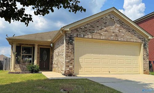 114 Brooklawn Dr, Harvest, AL, 35749-7967 | Card Image