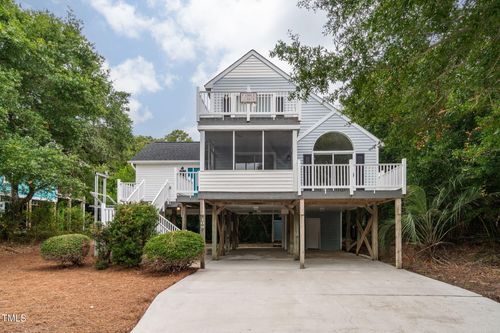 109 Deer Horn Dr, Emerald Isle, NC, 28594-2406 | Card Image