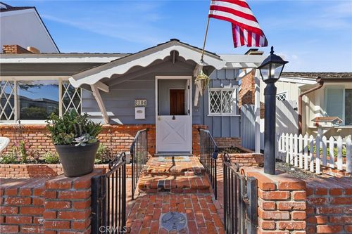 2104 E Ocean, Newport Beach, CA, 92661 | Card Image