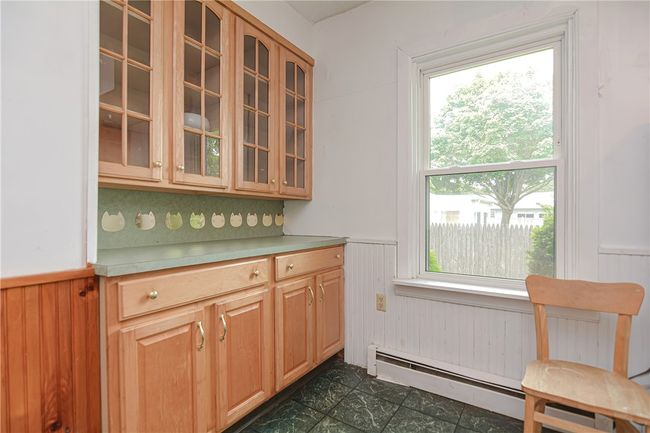39 Camac St, House other with 2 bedrooms, 2 bathrooms and 6 parking in Pawtucket RI | Image 8