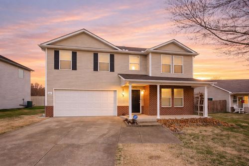 2131 Carlton Ln, Thompsons Station, TN, 37179-5073 | Card Image