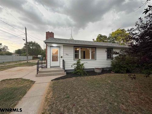 1835 16th St, Gering, NE, 69341-2764 | Card Image