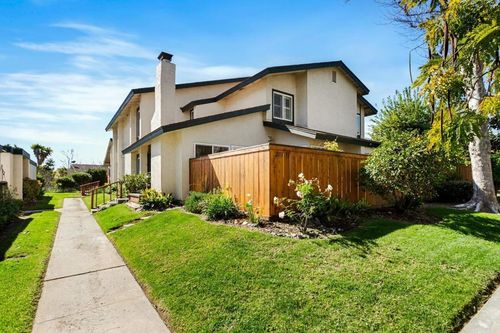 2033 Shadytree Ln, Encinitas, CA, 92024-3121 | Card Image