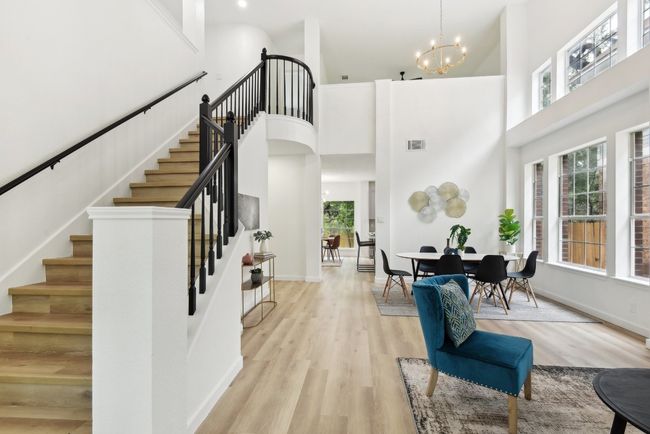 8308 Nairn Dr, House other with 3 bedrooms, 3 bathrooms and null parking in Austin TX | Image 5