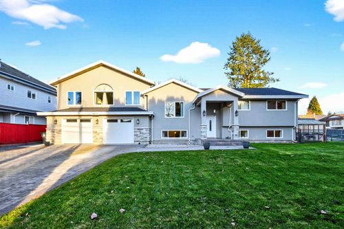 9044 144 St, Surrey, BC, V3V5Z8 | Card Image