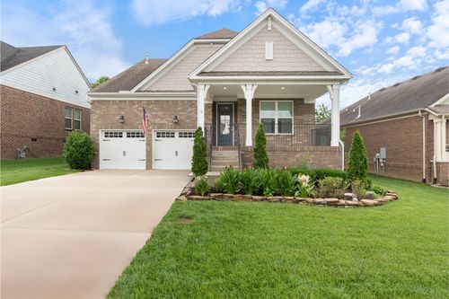 2025 Oliver Dr, Mount Juliet, TN, 37122-6041 | Card Image