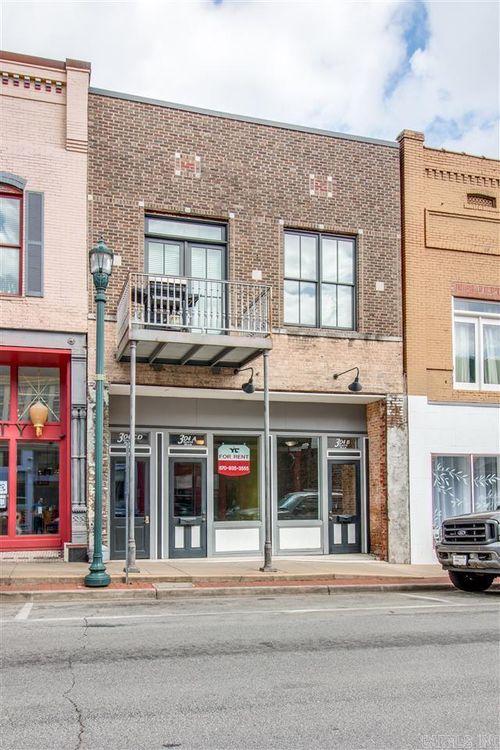 ste-a-304 S Main St, Jonesboro, AR, 72401-2999 | Card Image