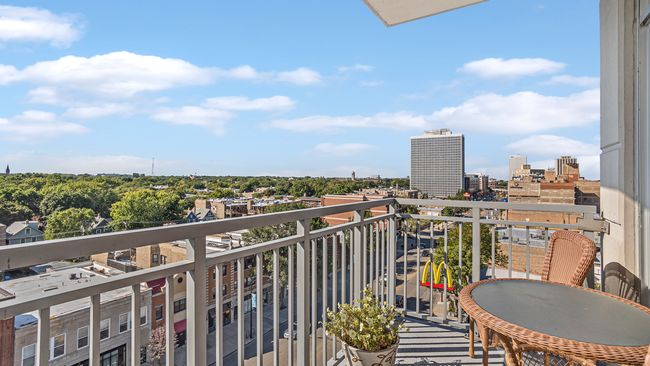 APT-814 - 1134 W Granville Ave, Home with 2 bedrooms, 2 bathrooms and null parking in CHICAGO IL | Image 14