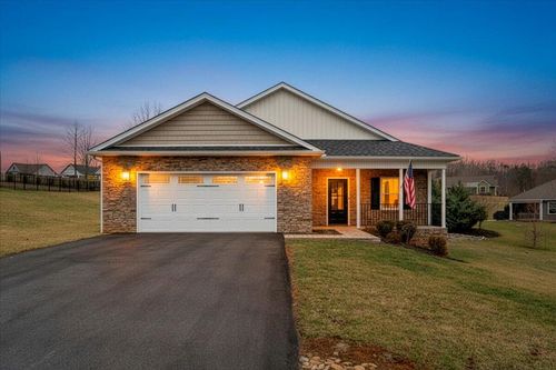 341 Bermuda Dr, Hardy, VA, 24101-2629 | Card Image