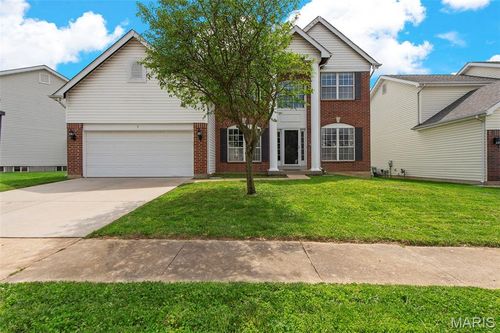 7 Rivermeadows Dr, Florissant, MO, 63031-6586 | Card Image