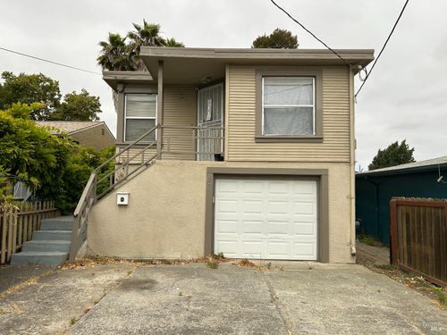 109 Phelan Ave, Vallejo, CA, 94590-7114 | Card Image
