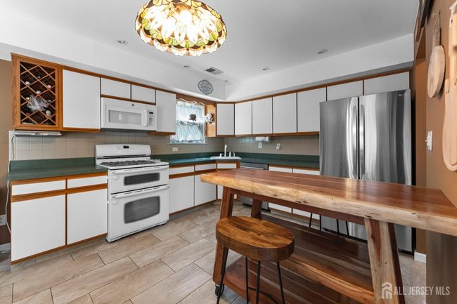 9 Amara Ct, House other with 3 bedrooms, 3 bathrooms and null parking in Old Bridge NJ | Image 17