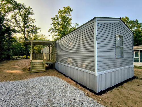 715 Windwood Dr, Livingston, TX, 77351-1389 | Card Image