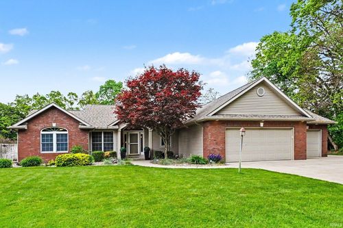 58724 Baugo Xing, Elkhart, IN, 46517-8630 | Card Image