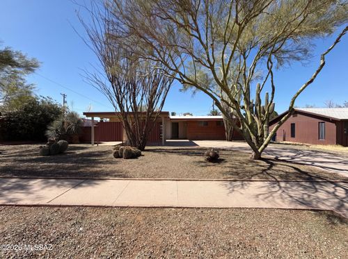 7434 E 18th St, Tucson, AZ, 85710-4907 | Card Image