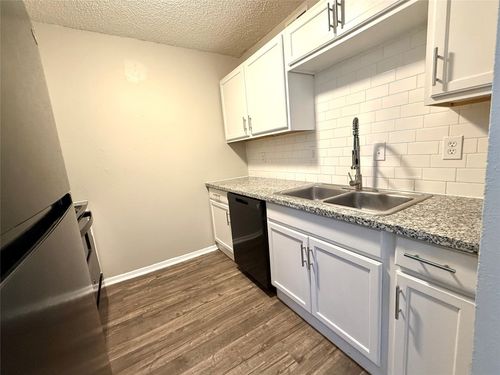 apt-112-629 Central Ave, Newark, TX, 76071-3897 | Card Image