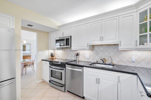 302-400 Ocean Trail Way, Jupiter, FL, 33477-5524 | Card Image