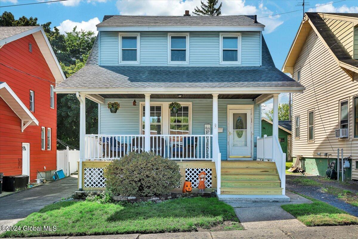 Clifford Rd, Albany, NY 12204