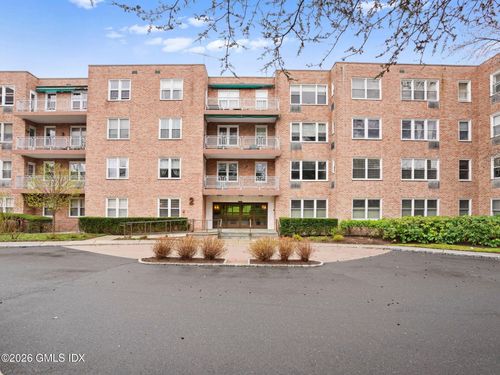 apt-1a-2 Putnam Hl, Greenwich, CT, 06830-5705 | Card Image