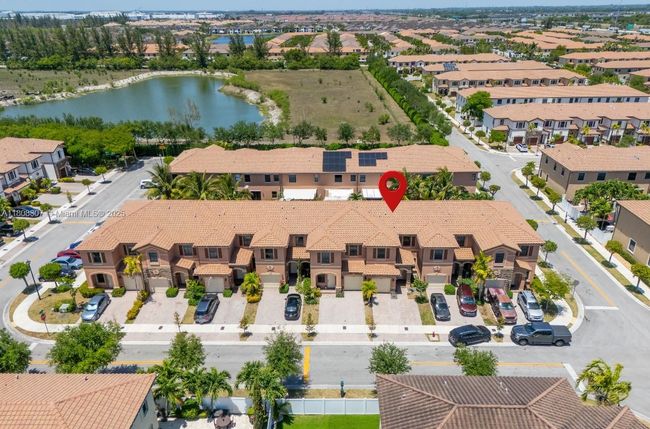 3427 W 89 Th Ter, Townhouse with 3 bedrooms, 3 bathrooms and null parking in HIALEAH FL | Image 51