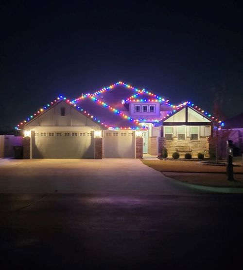 2017 Edgewater Dr, Moore, OK, 73160-2093 | Card Image