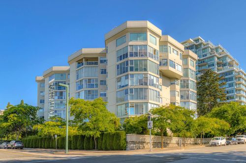 704-1442 Foster St, White Rock, BC, V4B3X7 | Card Image