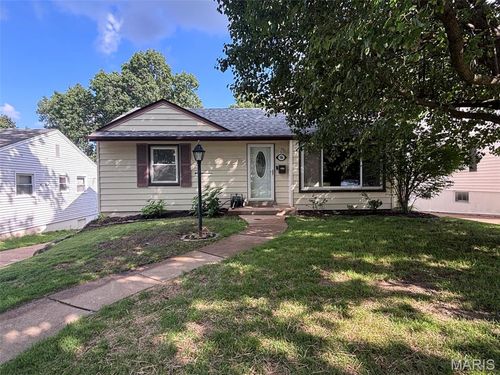 986 Woodbine Dr, Saint Louis, MO, 63126-1126 | Card Image