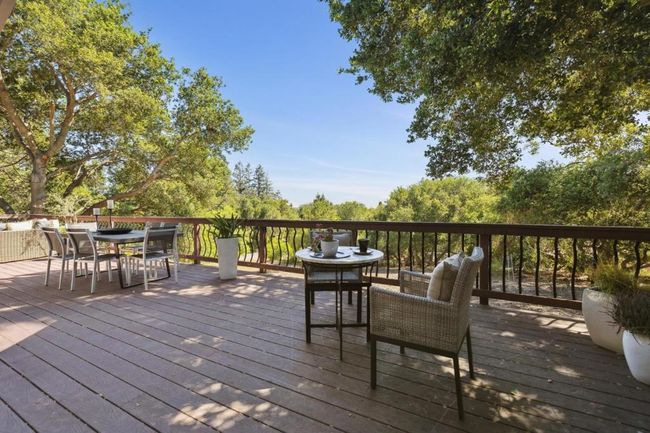 10605 Berkshire Dr, House other with 4 bedrooms, 4 bathrooms and 4 parking in Los Altos Hills CA | Image 37