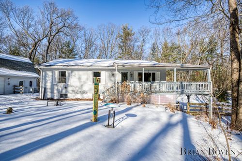 21922 W Wood Lake Rd, Pierson, MI, 49339-9528 | Card Image